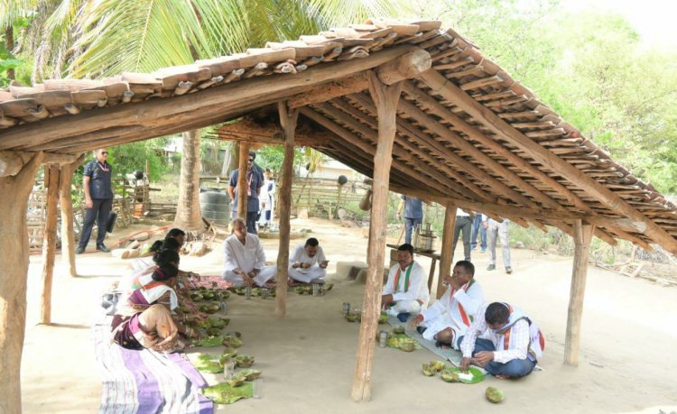 कहीं बासी-बोरे तो कहीं मड़िया पेज, भेंट-मुलाकात में कल्चर को भी दिलचस्प अंदाज में प्रमोट कर रहे हैं  भूपेश बघेल