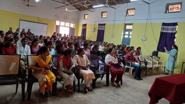 शासकीय दंतेश्वरी पीजी महिला महाविद्यालय जगदलपुर में प्राचार्य डॉ श्रीमती अनामिका झा के संरक्षण तथा मार्गदर्शन में इन फ्लिबनेट  द्वारा संचालित और '' N- LIST प्रोग्राम "विषय पर एक दिवसीय कार्यशाला का आयोजन