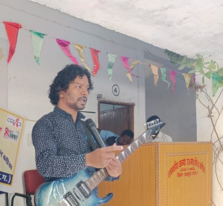 शासकीय कन्या उच्चतर माध्यमिक विद्यालय बगीचा में करियर गाइडेंस कार्यशाला से छात्राओं को मिली नई दिशा